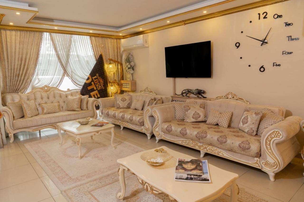 Loss Hotel Catalca ภายนอก รูปภาพ